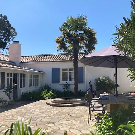 Сasa de vacaciones Grande Maison De Avec Piscine La Guérinière
