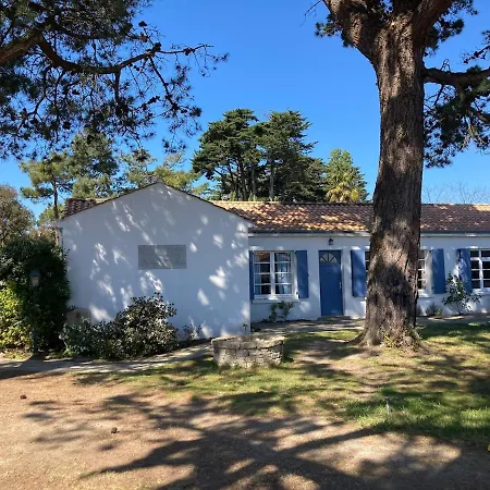 Grande Maison De Avec Piscine Casa de Férias La Guérinière