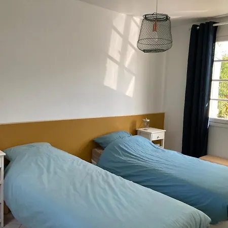 Grande Maison De Avec Piscine Casa de Férias