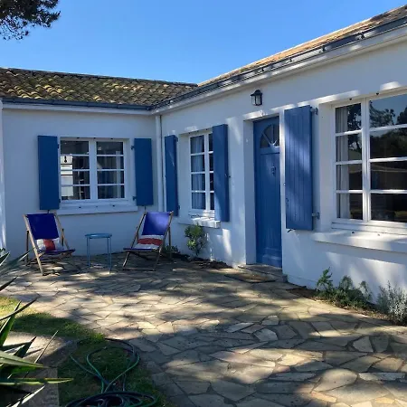 Casa de Férias Grande Maison De Avec Piscine